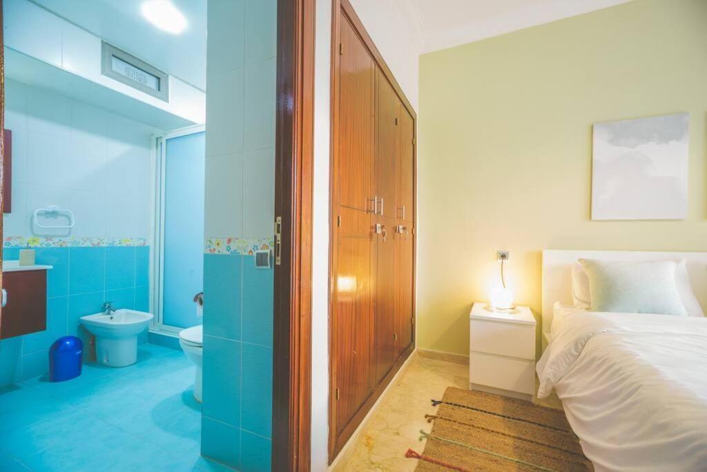 Lovely 2 Bedroom Vacation Home With Pool/Beach Схират Екстериор снимка